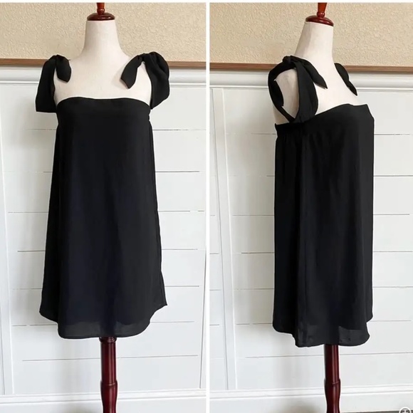 Kimchi Blue Tie Sleeve Off-The-Shoulder Mini Dress - Picture 1 of 3